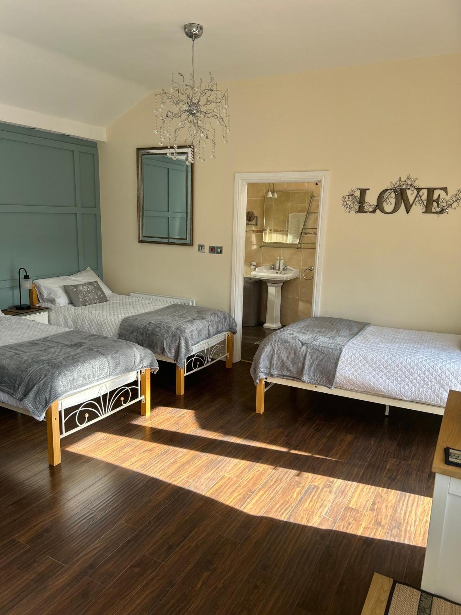 Gracefield Bed and Breakfast Artane Exteriör bild